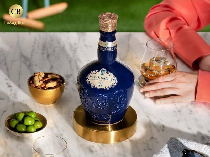 Chivas 21 Hộp Quà Tết 2026 21 mua rượu chivas