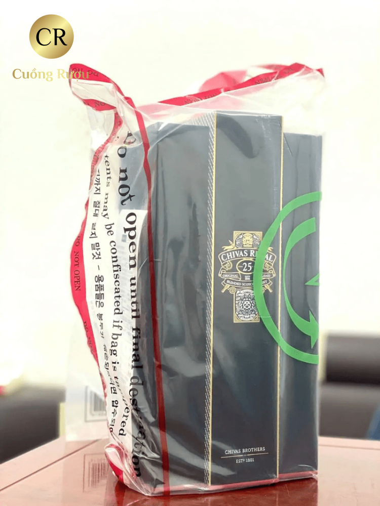 Rượu Chivas 25 Xách Tay Giá Bao Nhiêu – Cập Nhật Mới Nhất 6 chivas 25 xách tay