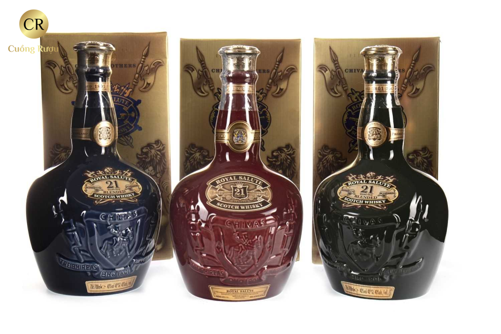 Rượu Chivas 21 có mấy loại? Royal Salute 21 "Ngon" Nhất 10 Royal Salute 21 Year Old – The Signature Blend