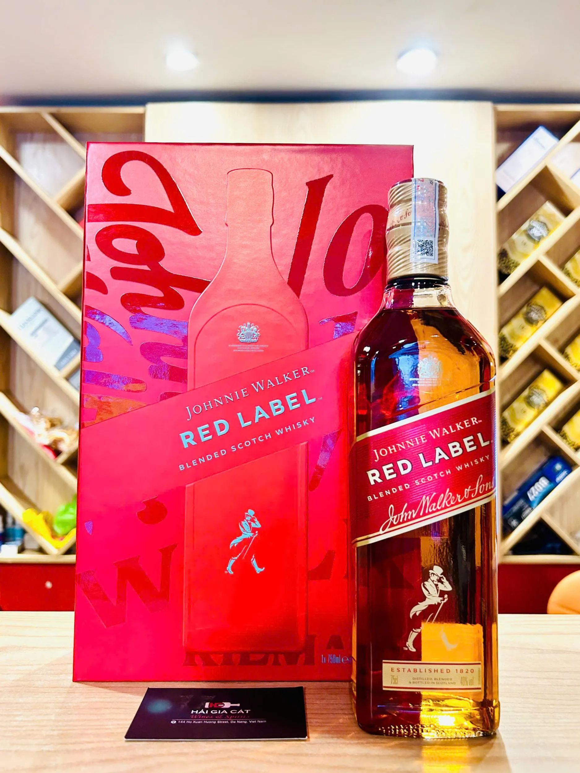 Johnnie Walker Red Label Hộp Quà Tết 2026 6 Red Label hộp quà 2026 chính hãng