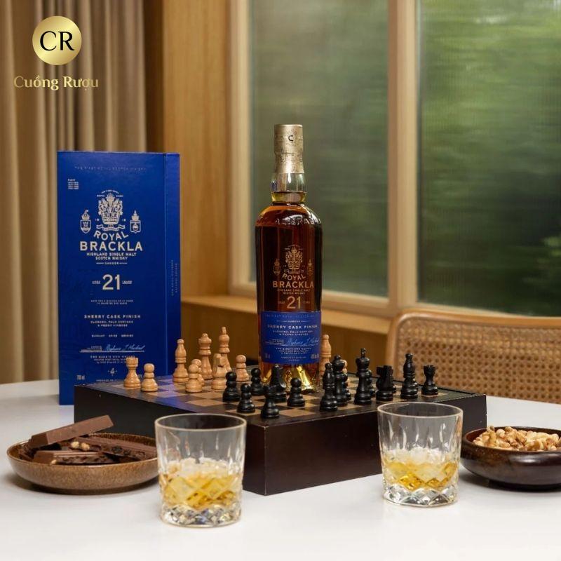 Royal Brackla 21 Năm - Sherry Cask 4 Royal Brackla 21 Năm - Sherry Cask