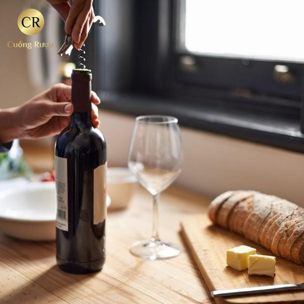 thời gian bảo quản rượu vang đỏ đã khui