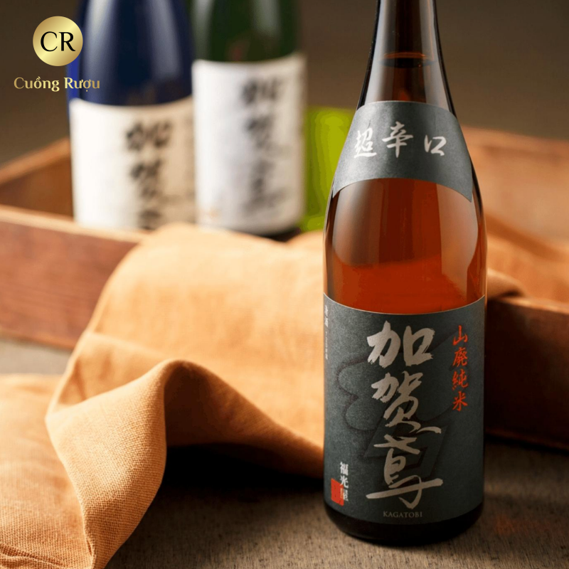 Sake Kagatobi Junmai Cho Karakuchi 3 Sake Kagatobi Junmai Cho Karakuchi