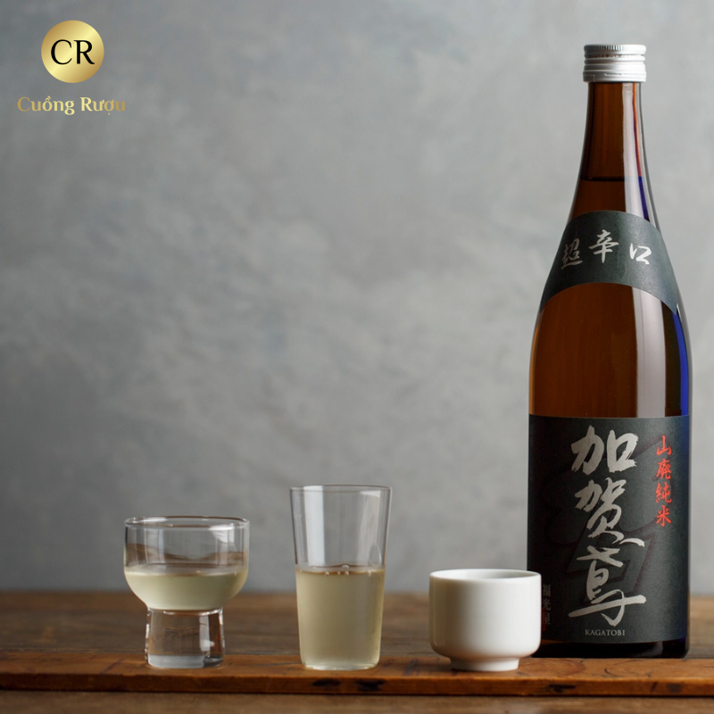 Sake Kagatobi Junmai Cho Karakuchi 4 Sake Kagatobi Junmai Cho Karakuchi